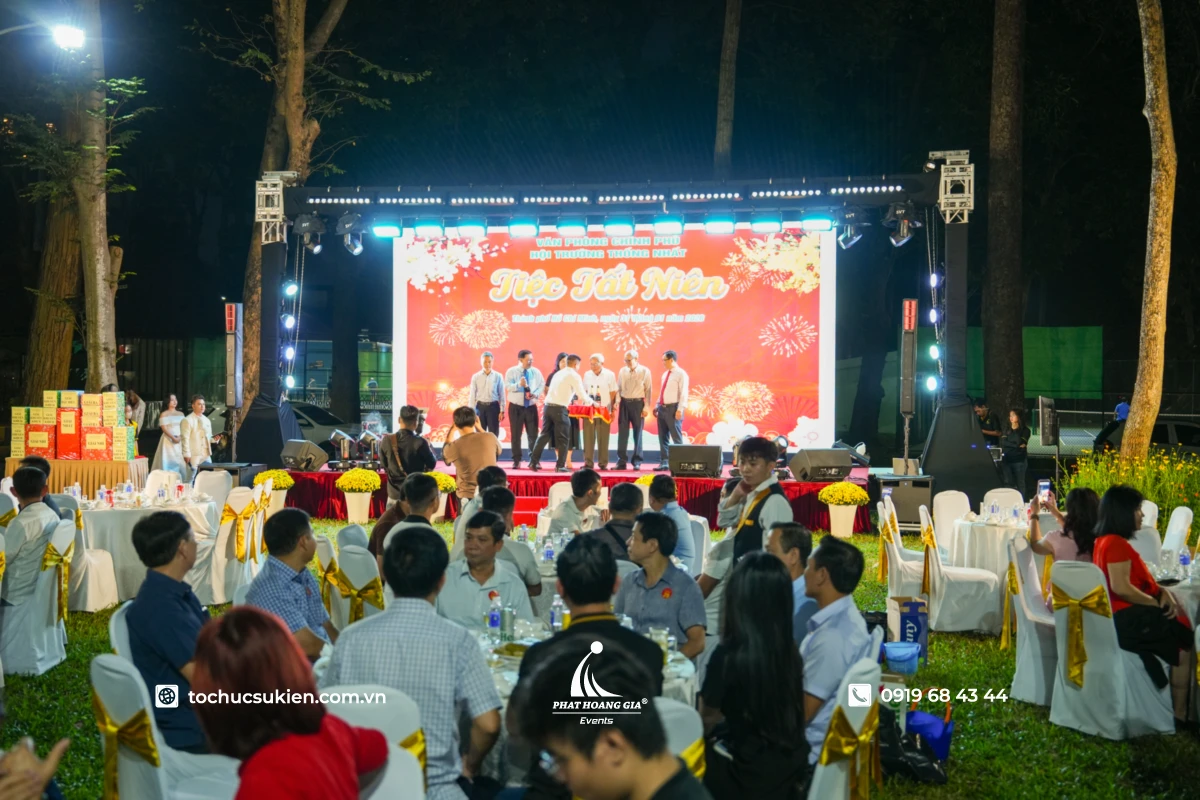 Tiệc YEP công ty với hoạt động giao lưu, kết nối nhân viên