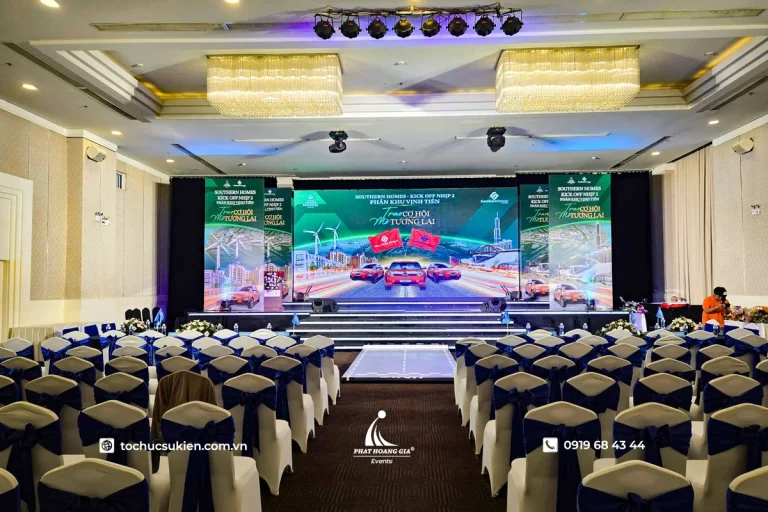 Kick off là gì? Phân biệt launch và cách tổ chức buổi họp