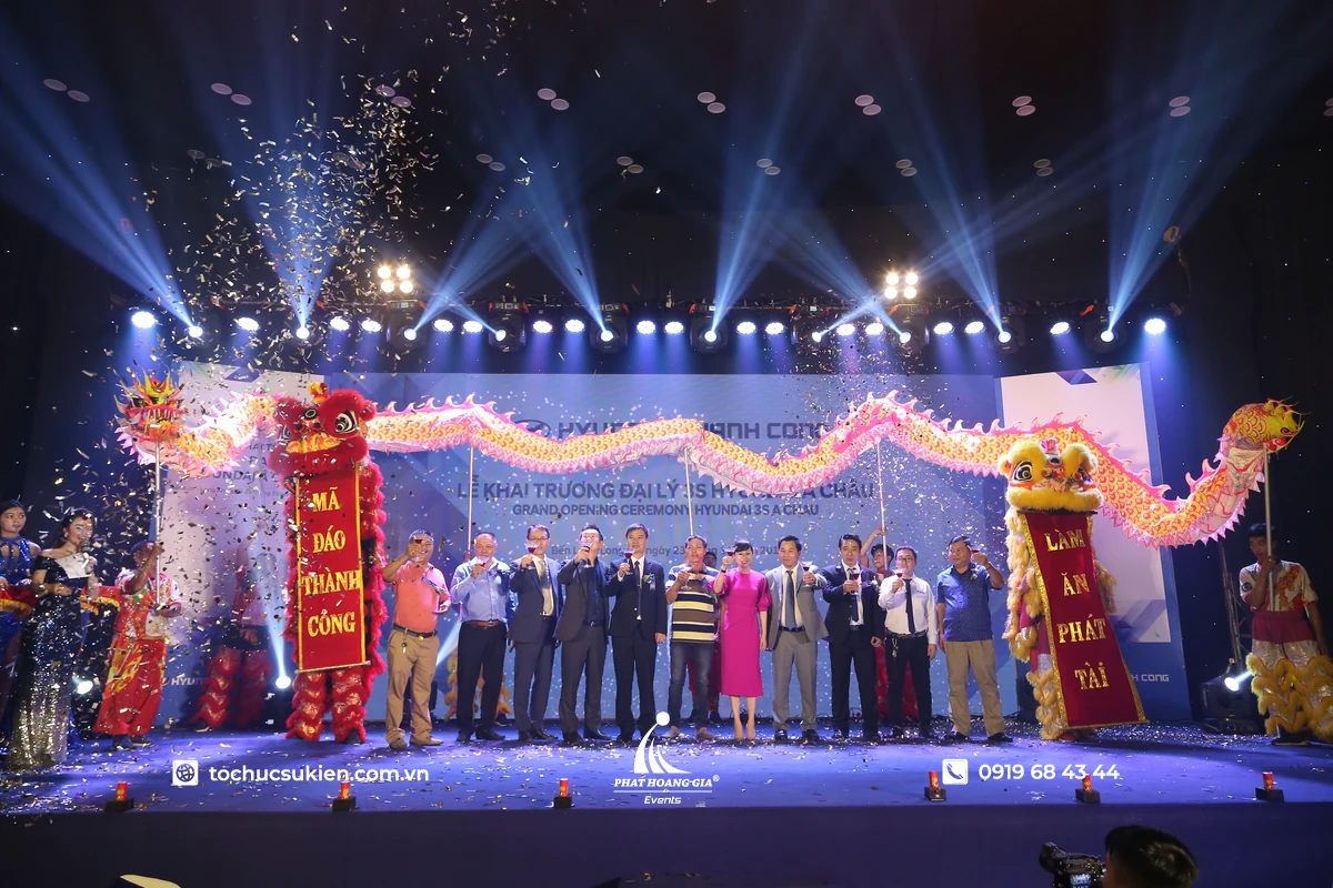 Tổ chức lễ khai trương khánh thành tại TP.HCM