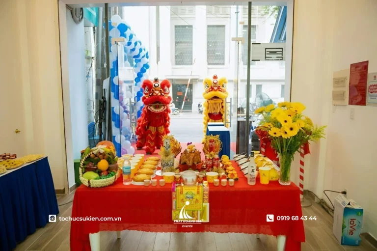 Cúng khai trương gồm những gì? Lễ vật và cách bày mâm chuẩn