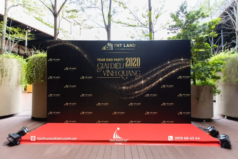 Backdrop year end party: thiết kế, kích thước và kinh nghiệm