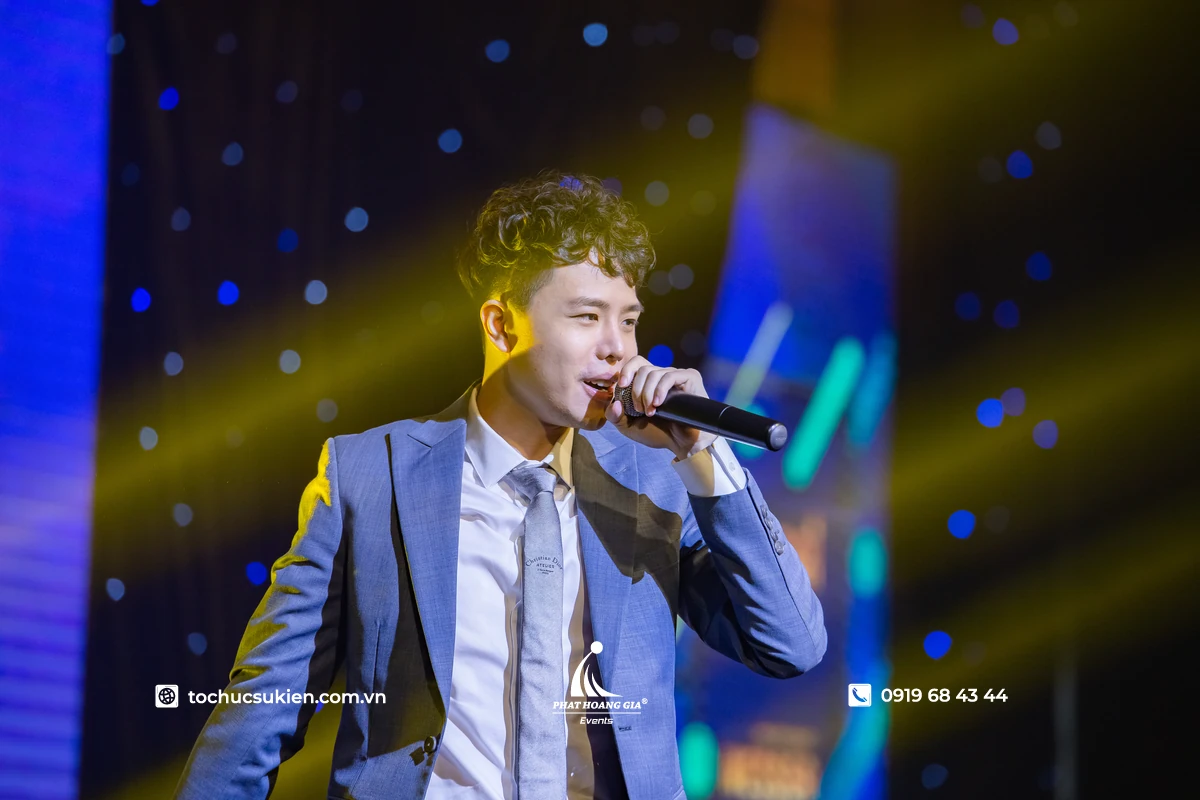 Cho thuê ca sĩ sự kiện doanh nghiệp