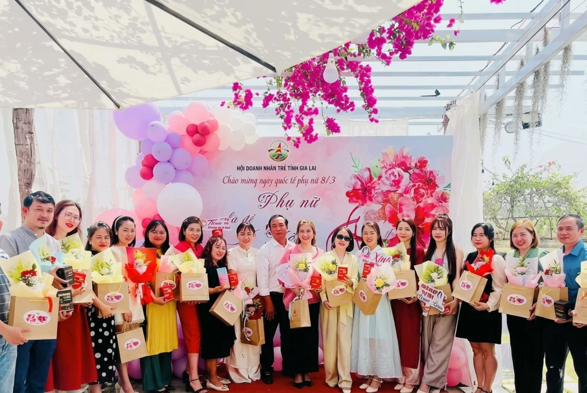 Các món quà ý nghĩa được chuẩn bị để tri ân phái đẹp trong kế hoạch tổ chức 8/3