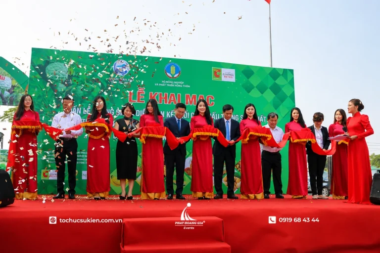 Khai mạc là gì? Phân biệt khái niệm và quy trình tổ chức