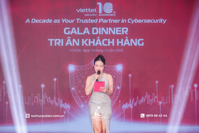 Kịch bản MC gala dinner: Mẫu lời dẫn và nghi thức cần có