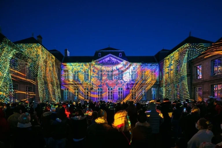 Mapping là gì? Phân biệt 3D mapping và projection mapping