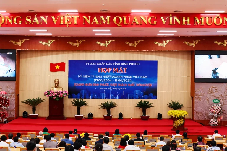 Ngày Doanh nhân Việt Nam 13/10: nguồn gốc và cách tổ chức