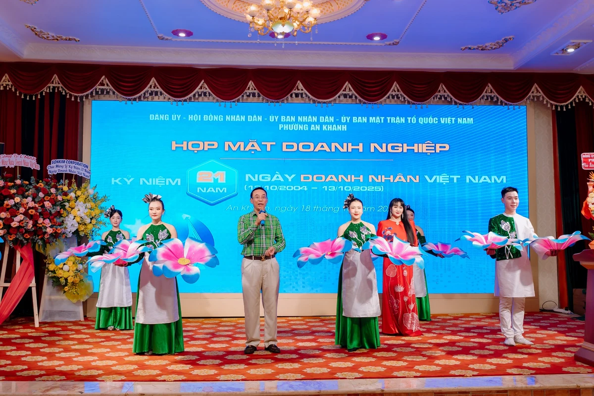 Các tiết mục văn nghệ đặc sắc góp phần khuấy động không khí tại chương trình Ngày Doanh nhân Việt Nam