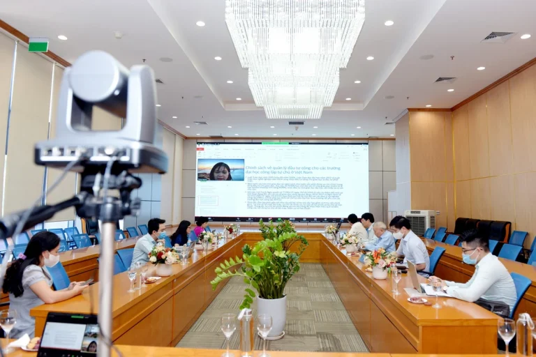 Thiết bị họp trực tuyến: chọn cấu hình và lưu ý setup