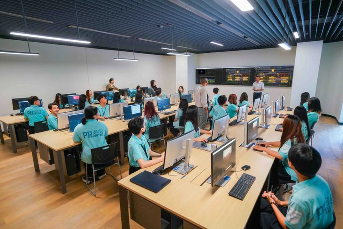 Tổ chức sự kiện học trường nào - không gian lớp học truyền thông hiện đại ngành quản trị sự kiện tại Đại học Văn Lang