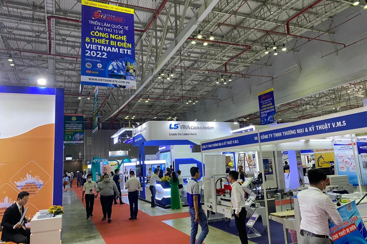 Toàn cảnh các khu vực trưng bày sản phẩm tại gian hàng triển lãm công nghệ quốc tế