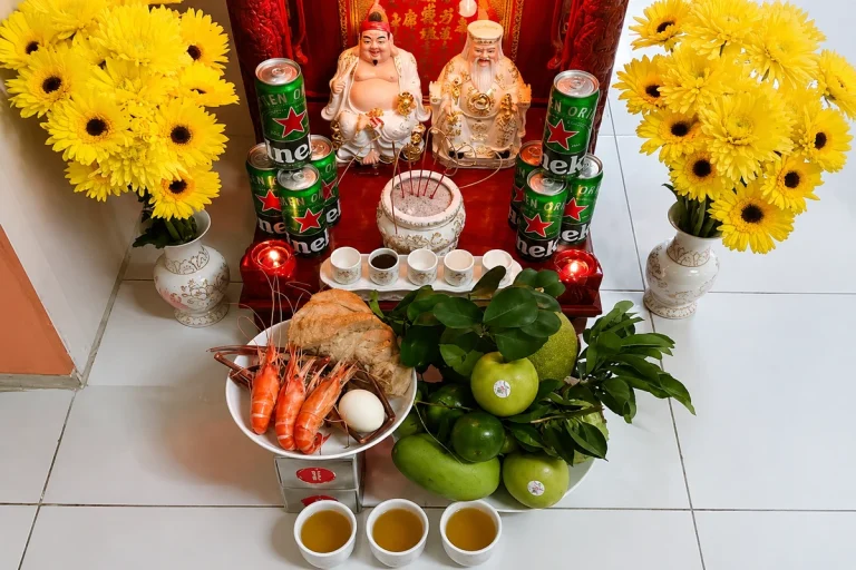 Bộ tam sên cúng khai trương gồm những gì và cách chuẩn bị?